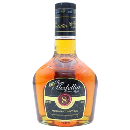 Botella de Medellín 8 años