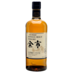 Botella de Nikka Yoichi Single Malt Whisky sobre fondo transparente
