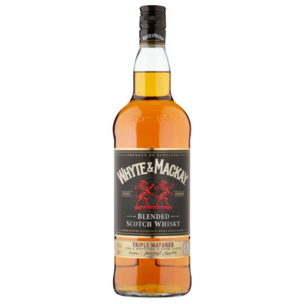Botella de Whyte & Mackay Blended Scotch Whisky sobre fondo transparente